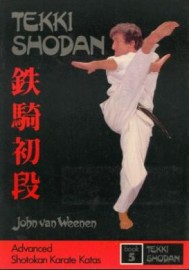 SHOTOKAN KATA. TEKKI SHODAN